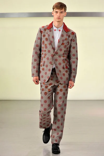 Look 31